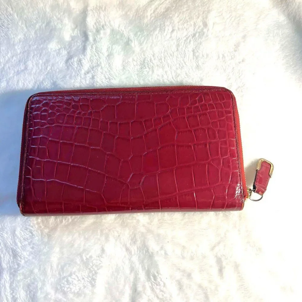 Coach burgandy croc